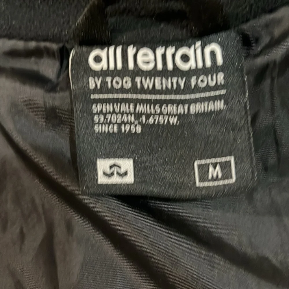 All Terrain by Tog Twenty Four Element jacket, size‎ medium